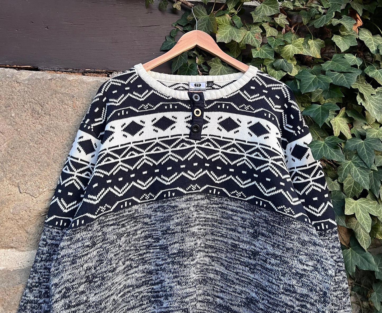 Vintage Oversized Sweater Knit-L